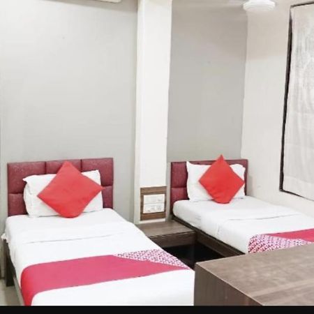 Hotel Amfahh Mumbai Exteriör bild