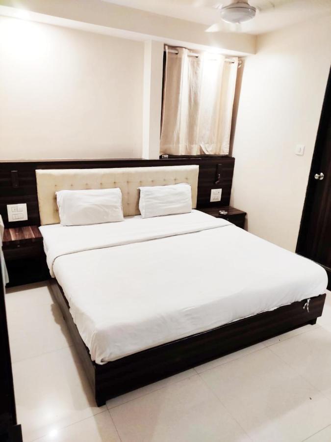 Hotel Amfahh Mumbai Exteriör bild
